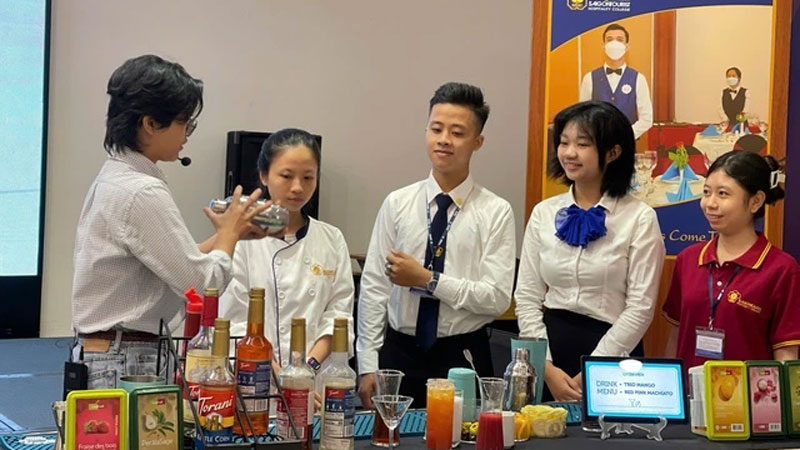 Trung học nghề có được học lên đại học, thạc sĩ?