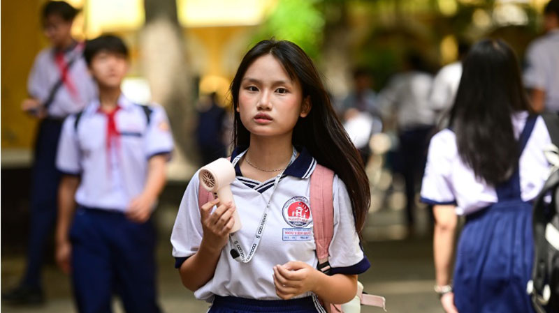 Giám đốc Sở GD-ĐT TPHCM nói về đề xuất bỏ thi vào lớp 10