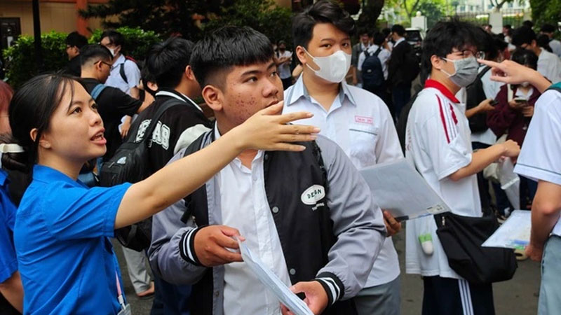 Thi đánh giá năng lực: Thí sinh khó khăn được miễn giảm 50-100% lệ phí