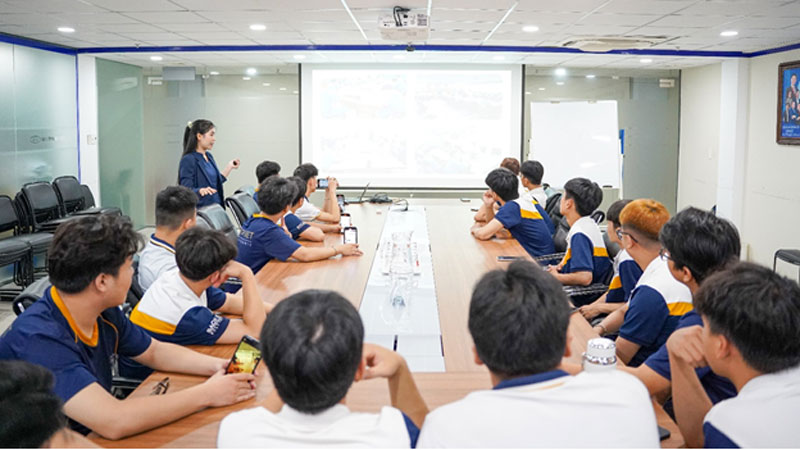 Cao đẳng Bách khoa Bách Việt ổn định chỉ tiêu, mở chuyên ngành mới