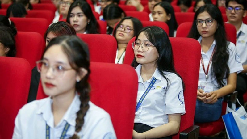 Học sinh 149 trường THPT xét vào ĐH Quốc gia TP.HCM được cộng tối đa 5 điểm