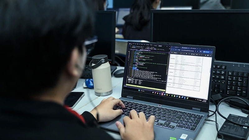 Chọn ngành học thời bùng nổ AI: Cách quốc tế giúp sinh viên thích nghi