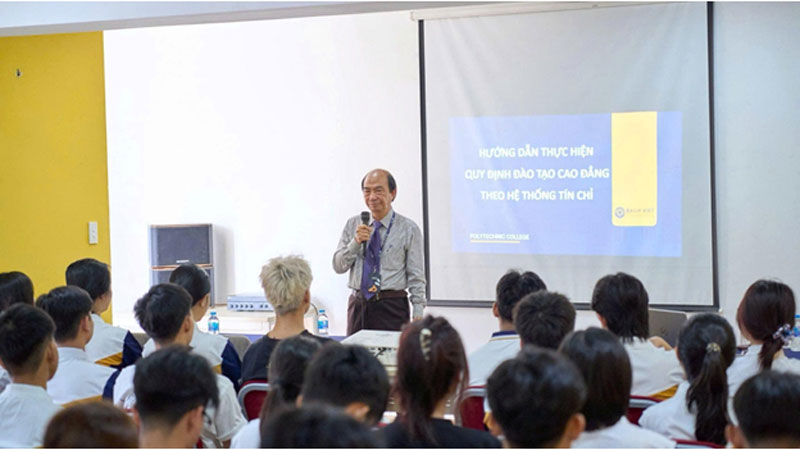 Cao đẳng lên ngôi trong kỷ nguyên nhân lực làm được việc ngay