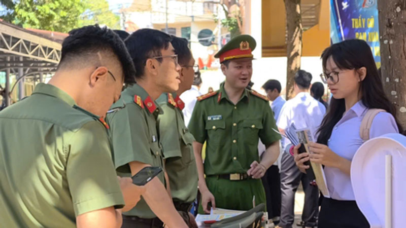 Nhiều trường ĐH điều chỉnh phương thức xét tuyển