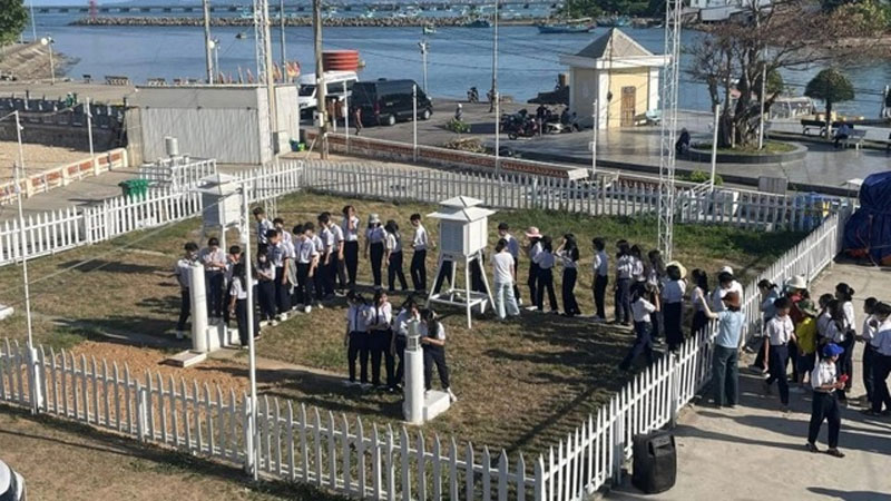 Tỷ lệ nhập học nhiều ngành thấp do thí sinh chọn ngành thời thượng?