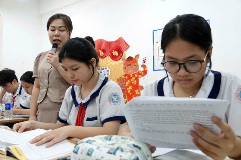 Những lỗi học sinh cần tránh khi làm bài thi lớp 10 môn văn
