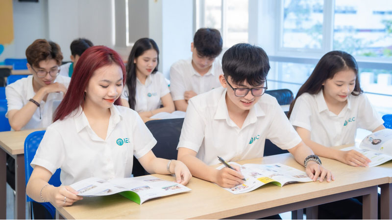 Điểm sàn Trường ĐH Công nghệ Kỹ thuật TPHCM, Trường ĐH Ngân hàng TPHCM và Trường ĐH Giao thông Vận tải TPHCM
