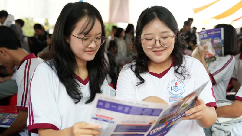 Điểm chuẩn đại học 2026 được dự báo ít biến động
