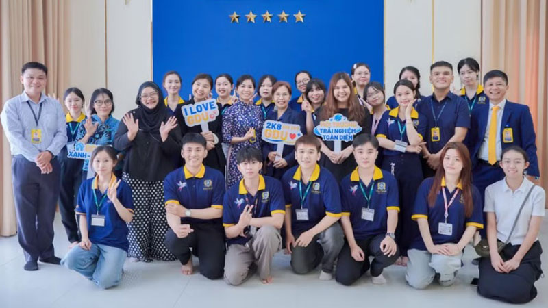 Đừng để hào quang đánh lạc hướng gen Z khi chọn ngành