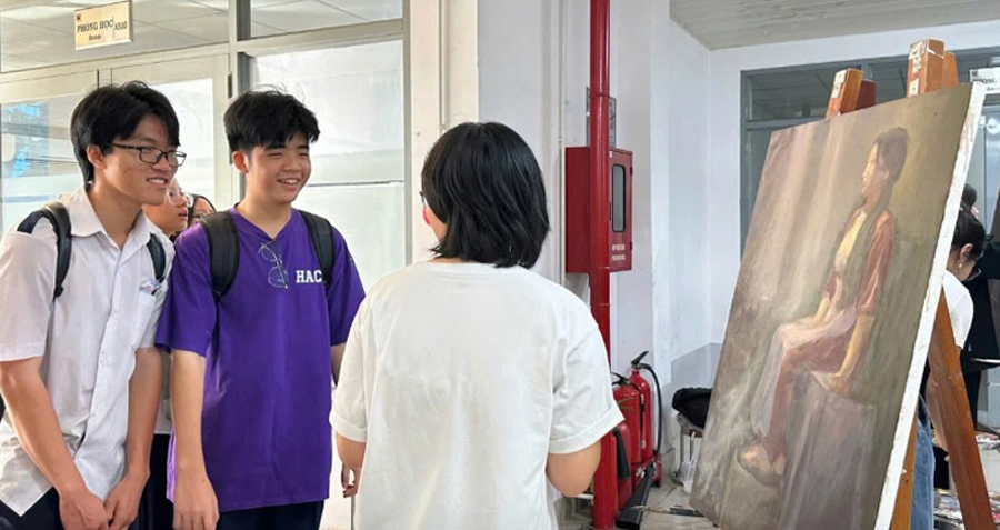 Có nên để hoạt động trải nghiệm, hướng nghiệp là môn học riêng?