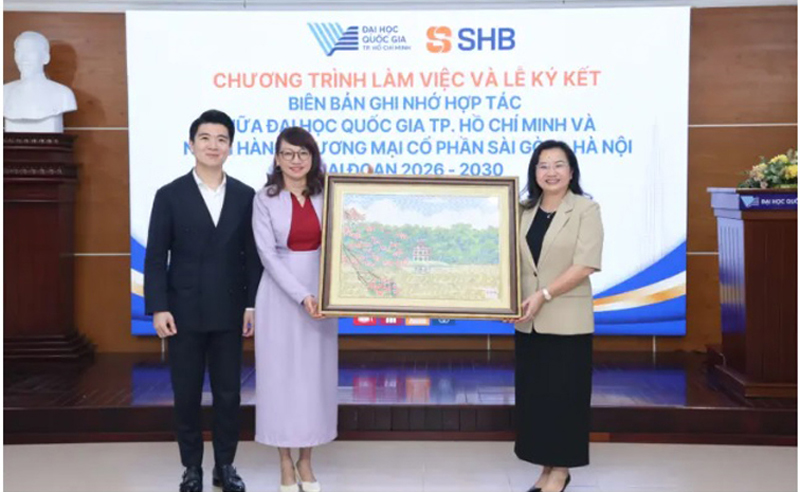 ĐHQG-HCM và SHB thúc đẩy hợp tác đại học - doanh nghiệp gắn với các bài toán thực tiễn