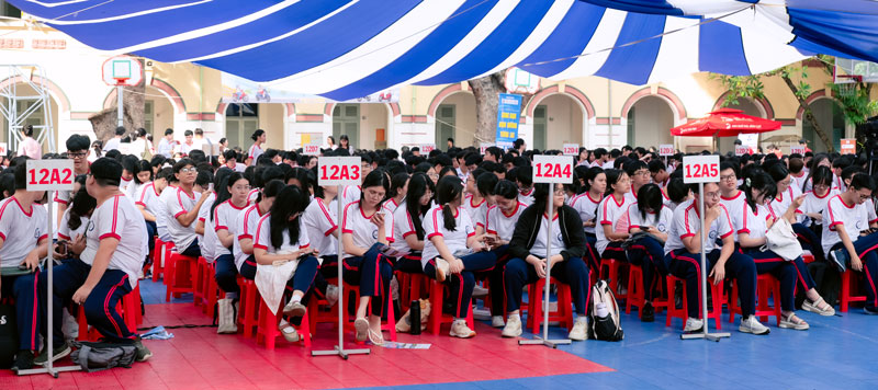 Khai mạc chương trình Cùng bạn định hướng tương lai 2026: Đồng hành cùng học sinh trước ngưỡng cửa nghề nghiệp